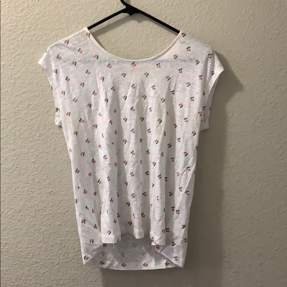 Vintage cherry printed tee - Picture 1 of 3